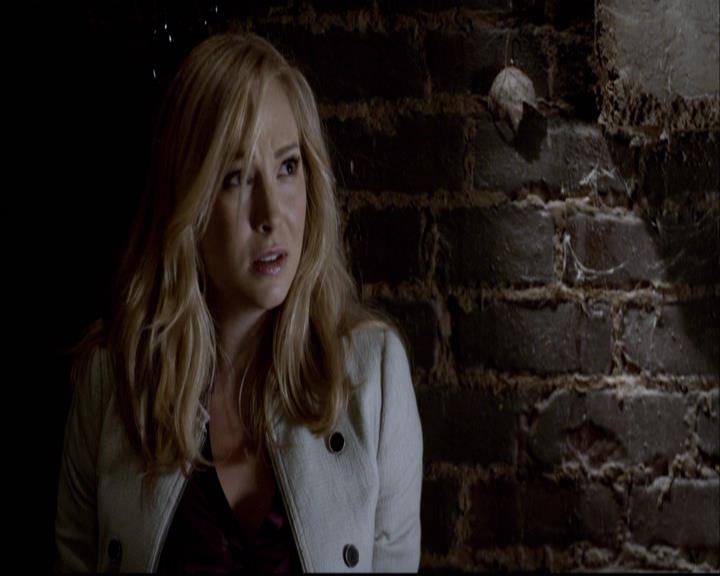VampireDiariesWorld-dot-org_2x20TheLastDay1540.jpg