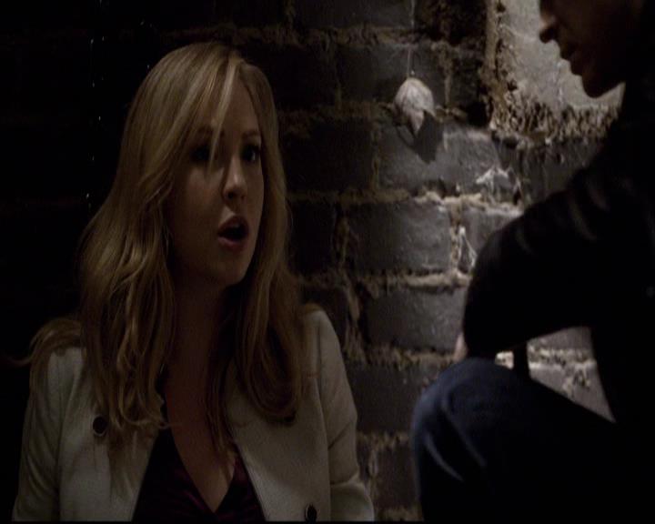 VampireDiariesWorld-dot-org_2x20TheLastDay1547.jpg