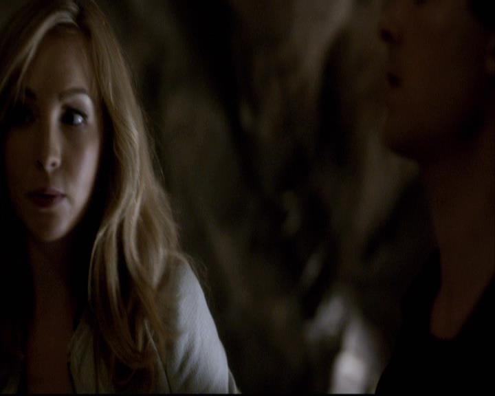 VampireDiariesWorld-dot-org_2x20TheLastDay1554.jpg