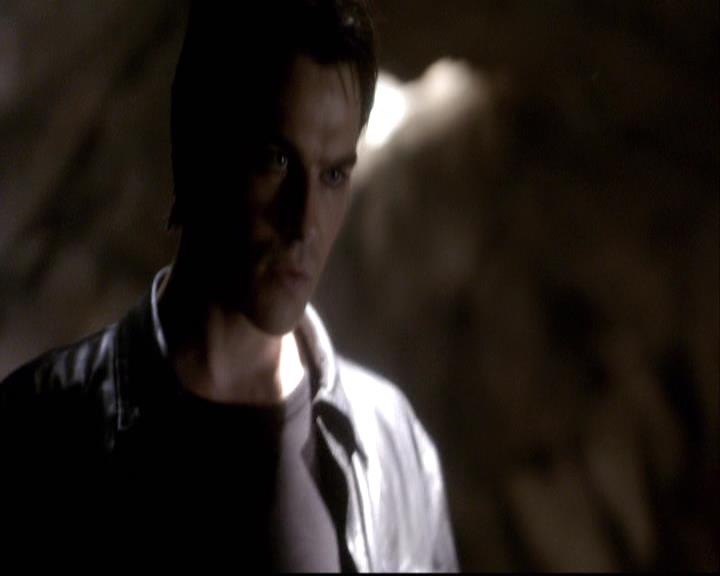 VampireDiariesWorld-dot-org_2x20TheLastDay1568.jpg