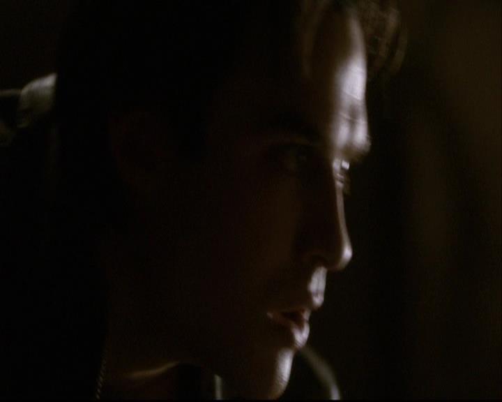 VampireDiariesWorld-dot-org_2x20TheLastDay1570.jpg