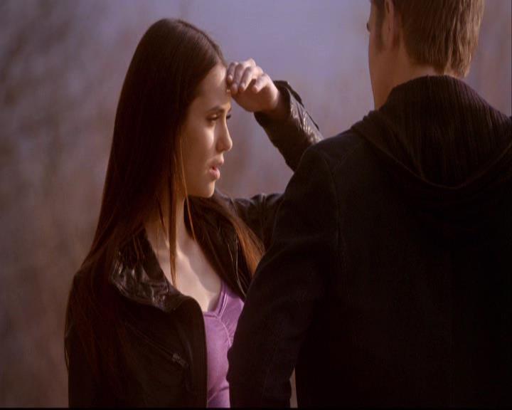 VampireDiariesWorld-dot-org_2x20TheLastDay1593.jpg