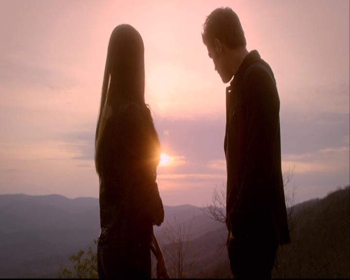 VampireDiariesWorld-dot-org_2x20TheLastDay1614.jpg
