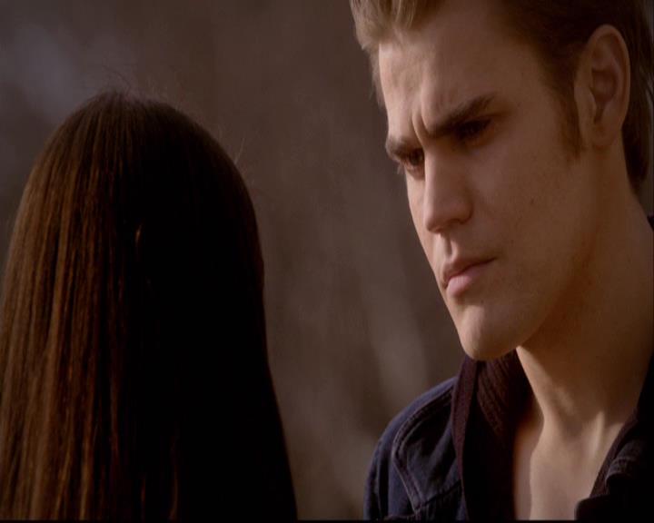 VampireDiariesWorld-dot-org_2x20TheLastDay1658.jpg