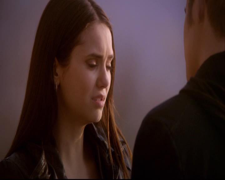 VampireDiariesWorld-dot-org_2x20TheLastDay1676.jpg
