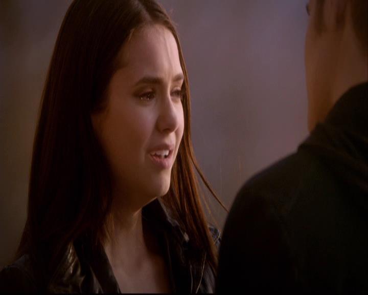 VampireDiariesWorld-dot-org_2x20TheLastDay1696.jpg
