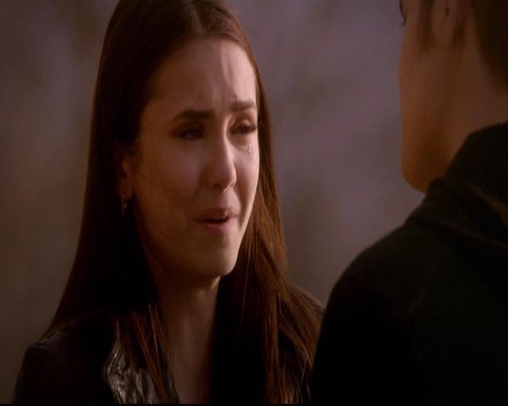 VampireDiariesWorld-dot-org_2x20TheLastDay1703.jpg