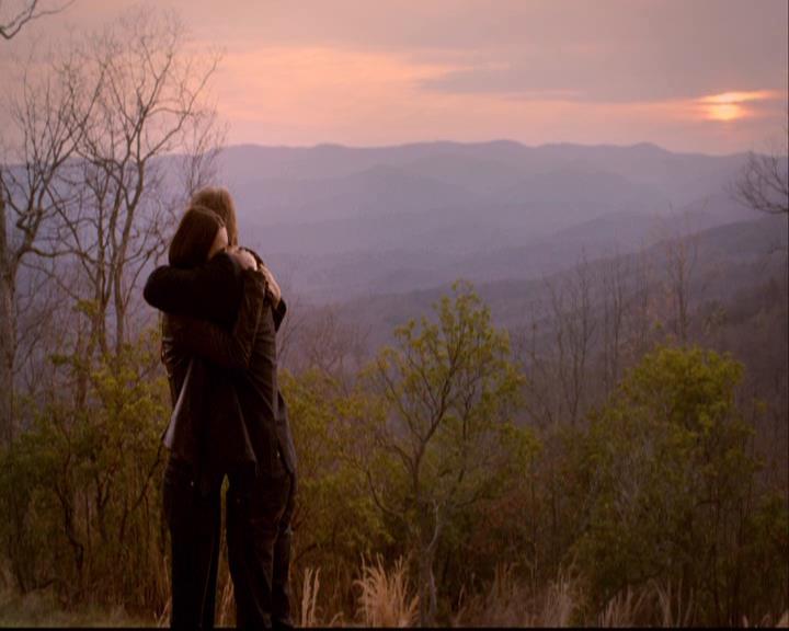 VampireDiariesWorld-dot-org_2x20TheLastDay1717.jpg
