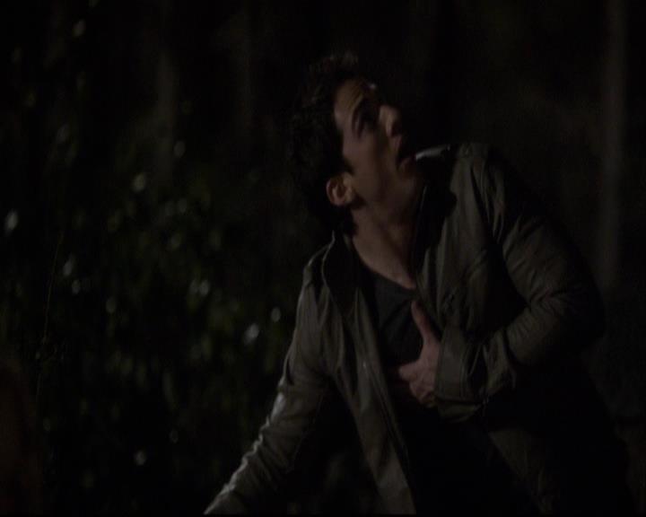 VampireDiariesWorld-dot-org_2x20TheLastDay1734.jpg