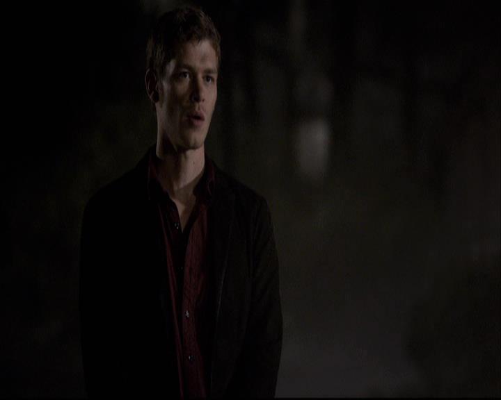 VampireDiariesWorld-dot-org_2x20TheLastDay1791.jpg