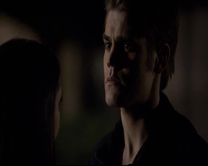 VampireDiariesWorld-dot-org_2x20TheLastDay1803.jpg