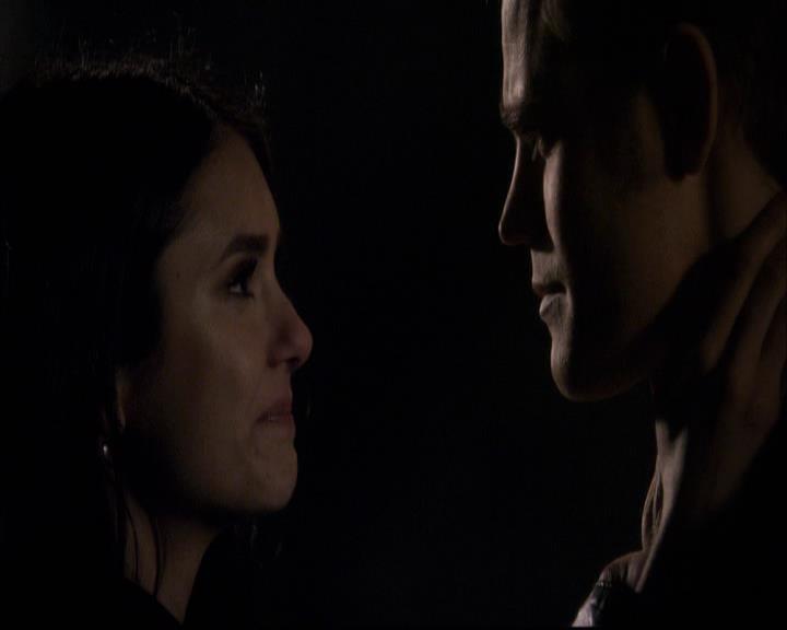 VampireDiariesWorld-dot-org_2x20TheLastDay1831.jpg