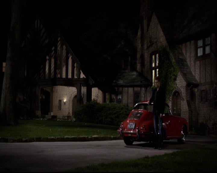 VampireDiariesWorld-dot-org_2x20TheLastDay1871.jpg VampireDiariesWorld-dot-org_2x20TheLastDay1871.jpg