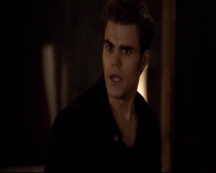 VampireDiariesWorld-dot-org_2x20TheLastDay1884.jpg