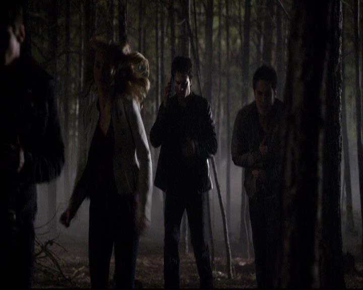 VampireDiariesWorld-dot-org_2x20TheLastDay1888.jpg