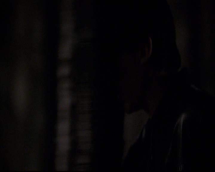 VampireDiariesWorld-dot-org_2x20TheLastDay1893.jpg