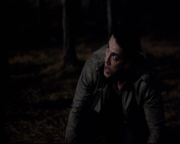 VampireDiariesWorld-dot-org_2x20TheLastDay1918.jpg