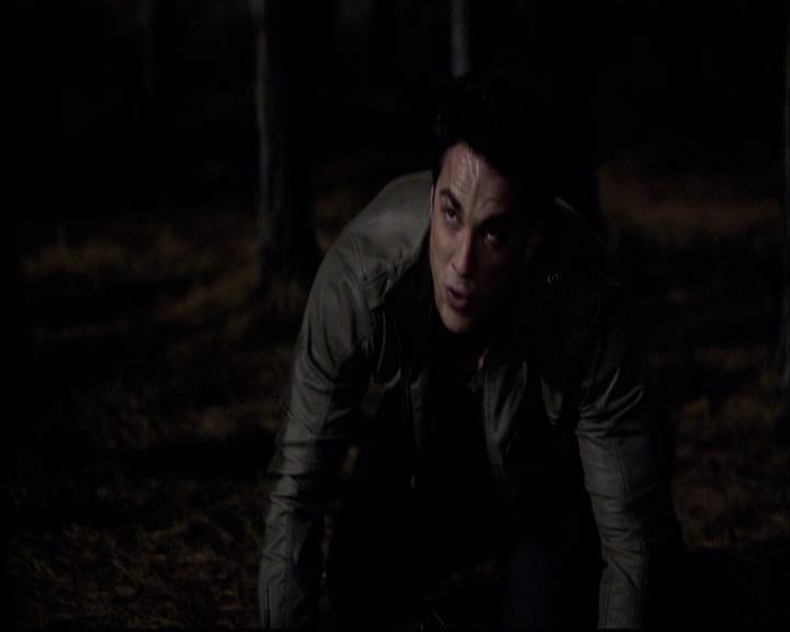 VampireDiariesWorld-dot-org_2x20TheLastDay1919.jpg