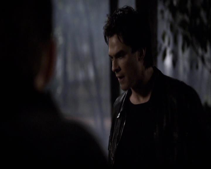VampireDiariesWorld-dot-org_2x20TheLastDay1941.jpg