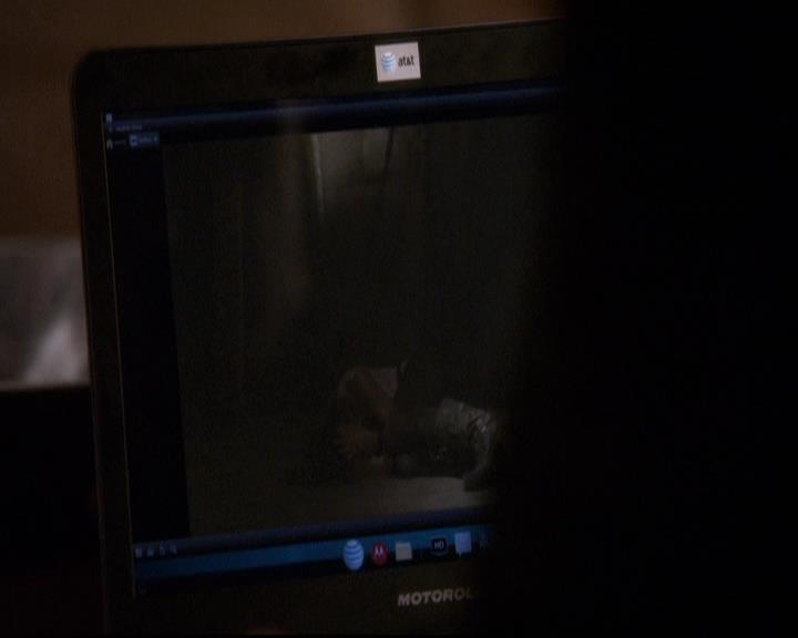 VampireDiariesWorld-dot-org_2x20TheLastDay1980.jpg