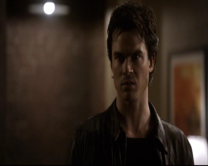 VampireDiariesWorld-dot-org_2x20TheLastDay1998.jpg