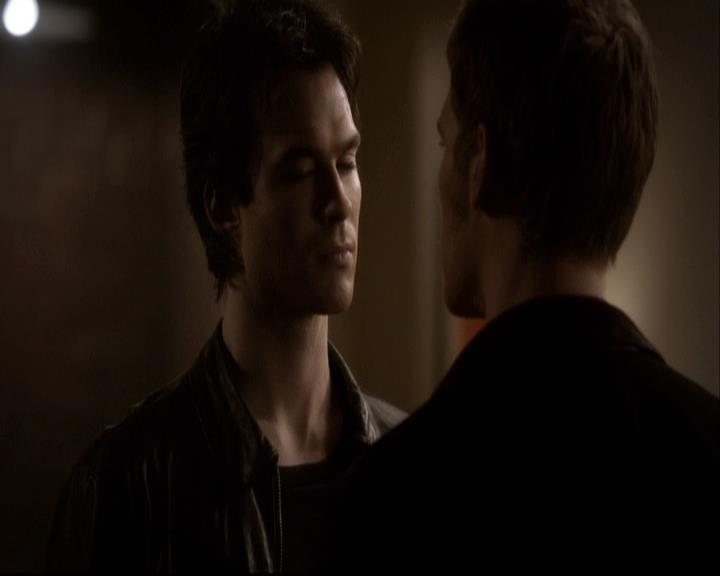 VampireDiariesWorld-dot-org_2x20TheLastDay2034.jpg