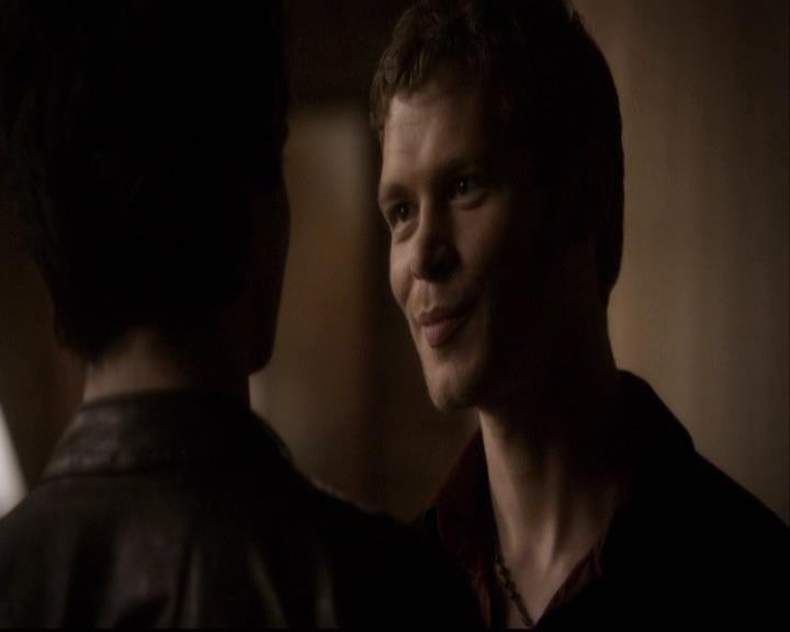 VampireDiariesWorld-dot-org_2x20TheLastDay2036.jpg