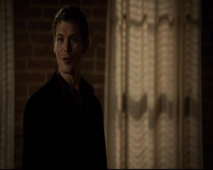 VampireDiariesWorld-dot-org_2x20TheLastDay2044.jpg