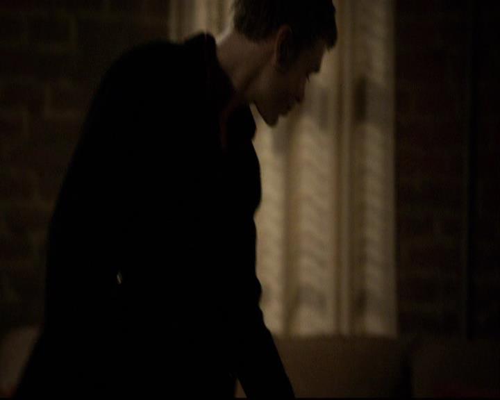 VampireDiariesWorld-dot-org_2x20TheLastDay2057.jpg