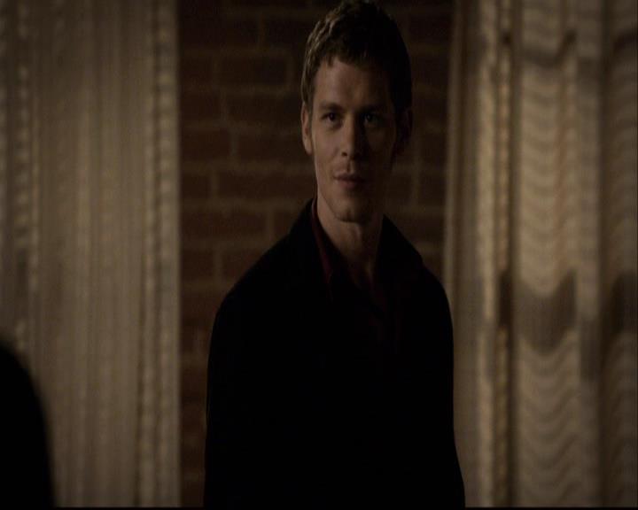 VampireDiariesWorld-dot-org_2x20TheLastDay2069.jpg