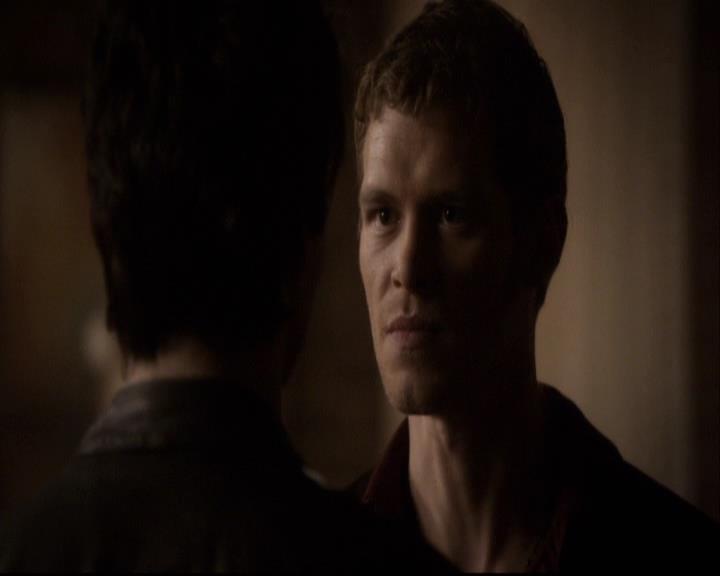 VampireDiariesWorld-dot-org_2x20TheLastDay2097.jpg