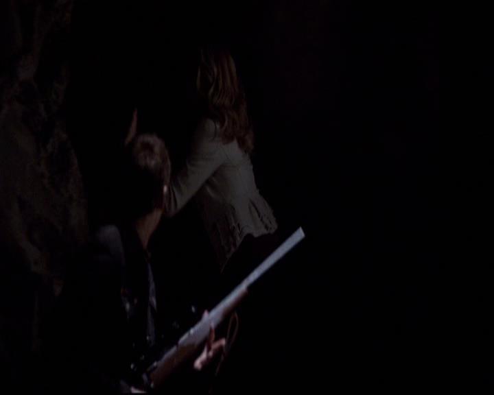 VampireDiariesWorld-dot-org_2x20TheLastDay2117.jpg