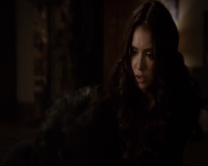 VampireDiariesWorld-dot-org_2x20TheLastDay2170.jpg