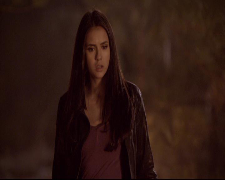 VampireDiariesWorld-dot-org_2x20TheLastDay2213.jpg