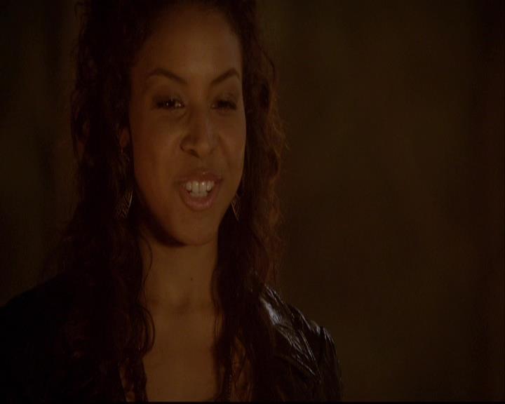 VampireDiariesWorld-dot-org_2x20TheLastDay2241.jpg