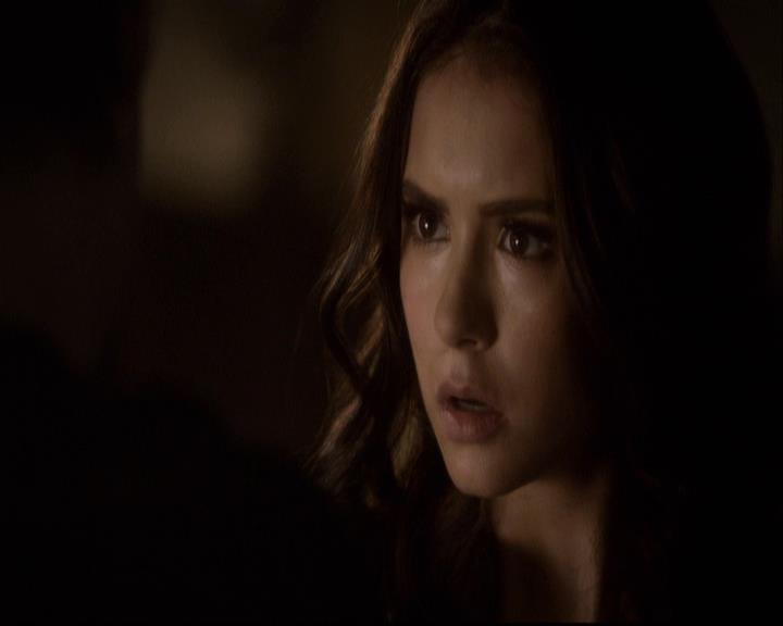 VampireDiariesWorld-dot-org_2x20TheLastDay2272.jpg