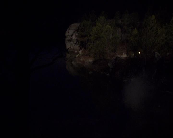VampireDiariesWorld-dot-org_2x21TheSunAlsoRises0111.jpg