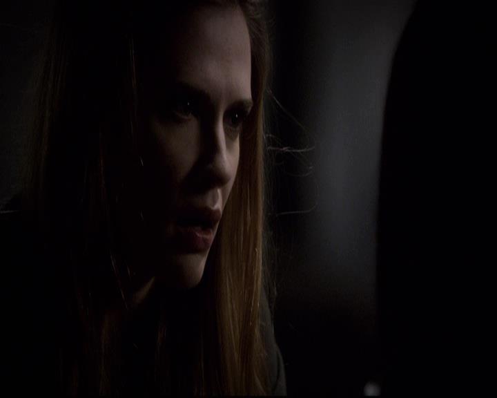 VampireDiariesWorld-dot-org_2x21TheSunAlsoRises0157.jpg