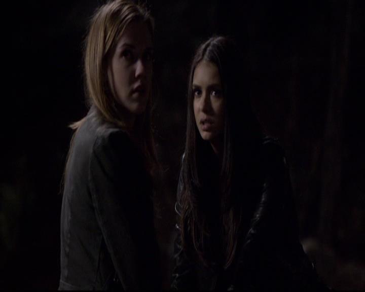 VampireDiariesWorld-dot-org_2x21TheSunAlsoRises0172.jpg VampireDiariesWorld-dot-org_2x21TheSunAlsoRises0172.jpg