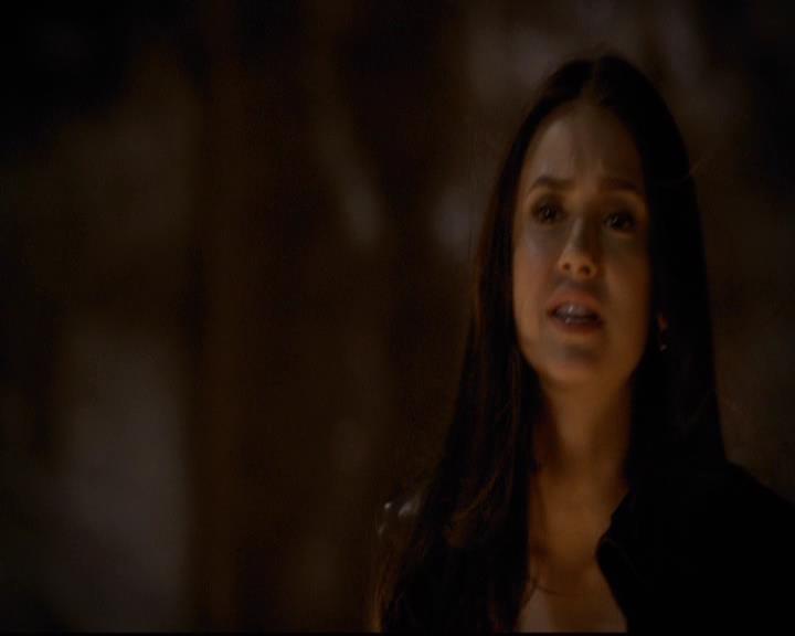 VampireDiariesWorld-dot-org_2x21TheSunAlsoRises0191.jpg