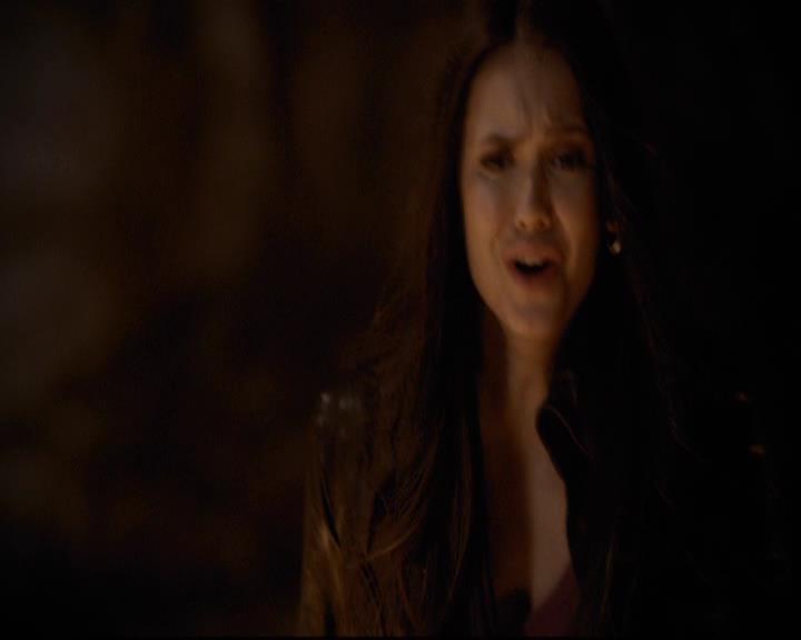 VampireDiariesWorld-dot-org_2x21TheSunAlsoRises0212.jpg VampireDiariesWorld-dot-org_2x21TheSunAlsoRises0212.jpg