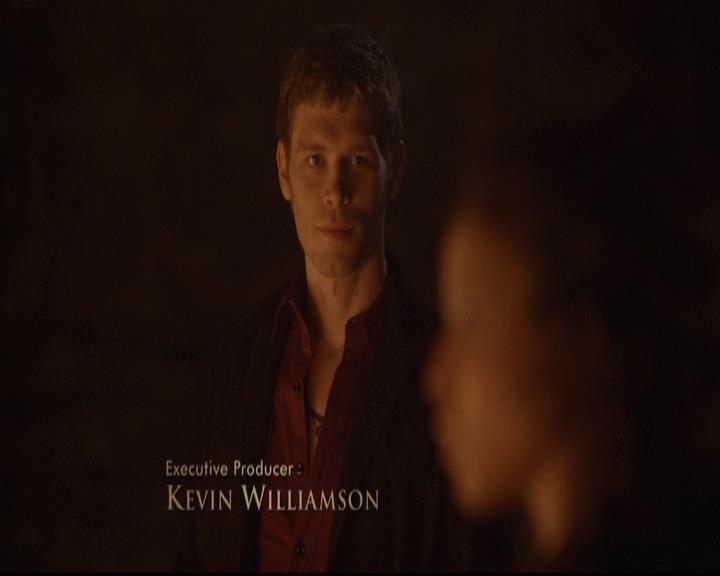VampireDiariesWorld-dot-org_2x21TheSunAlsoRises0375.jpg
