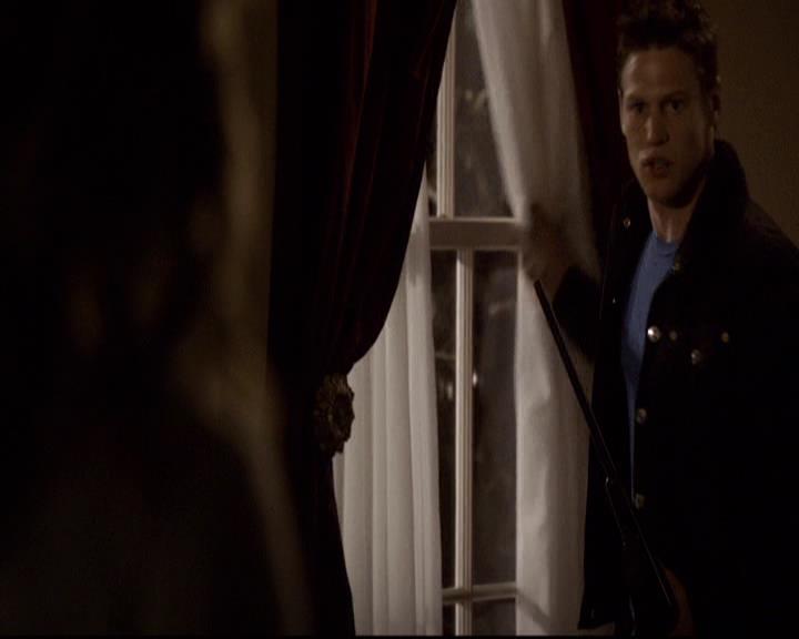 VampireDiariesWorld-dot-org_2x21TheSunAlsoRises0419.jpg
