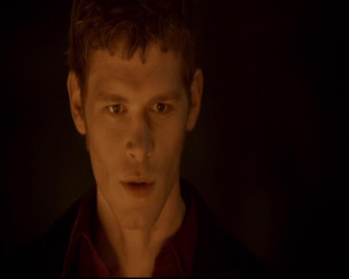 VampireDiariesWorld-dot-org_2x21TheSunAlsoRises0546.jpg