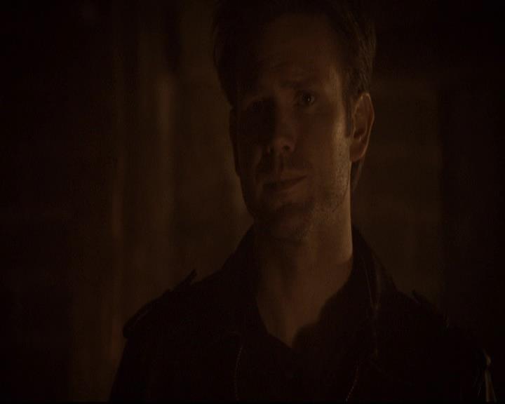 VampireDiariesWorld-dot-org_2x21TheSunAlsoRises0621.jpg VampireDiariesWorld-dot-org_2x21TheSunAlsoRises0621.jpg