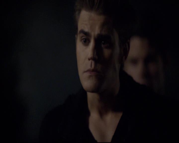 VampireDiariesWorld-dot-org_2x21TheSunAlsoRises0650.jpg