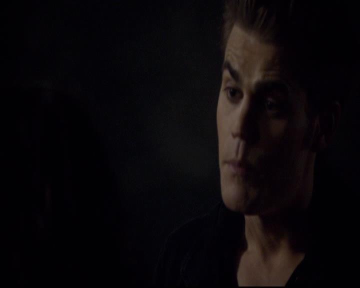VampireDiariesWorld-dot-org_2x21TheSunAlsoRises0654.jpg