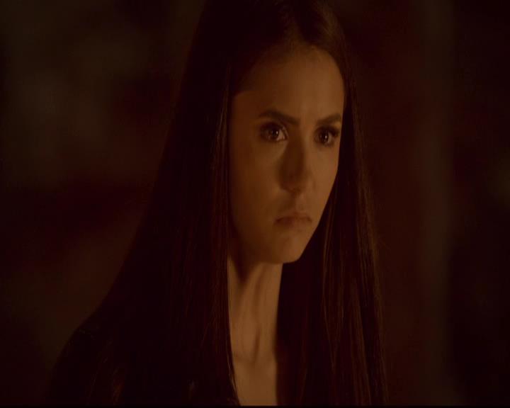 VampireDiariesWorld-dot-org_2x21TheSunAlsoRises0674.jpg