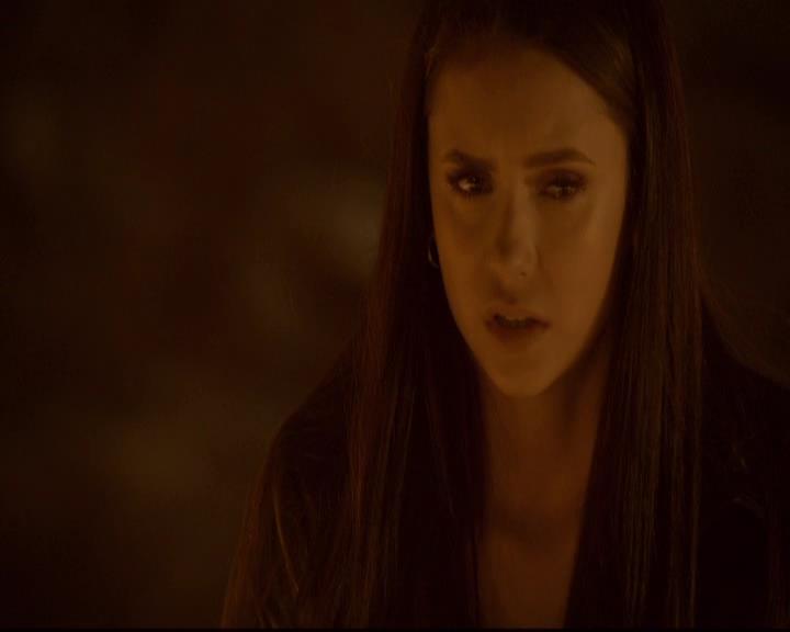VampireDiariesWorld-dot-org_2x21TheSunAlsoRises0709.jpg