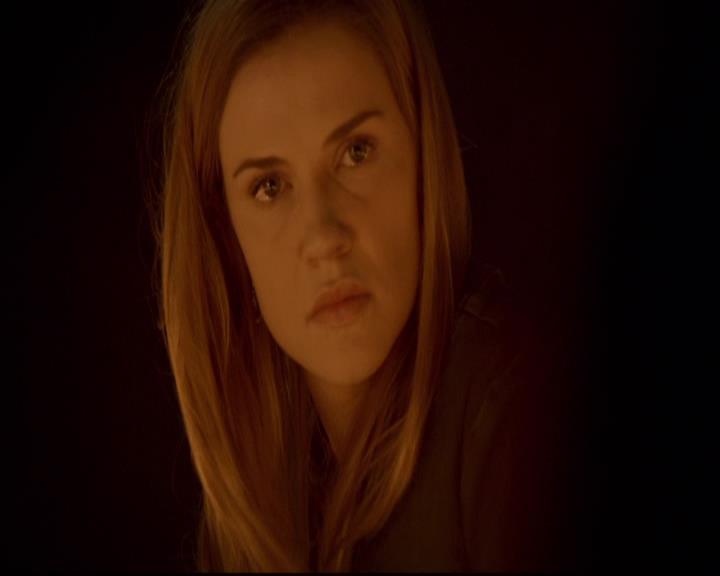 VampireDiariesWorld-dot-org_2x21TheSunAlsoRises0721.jpg